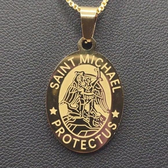 18k Gold Plated Necklace w/ St Archangel Michael Pendant Valentines Gift New - Picture 3 of 6